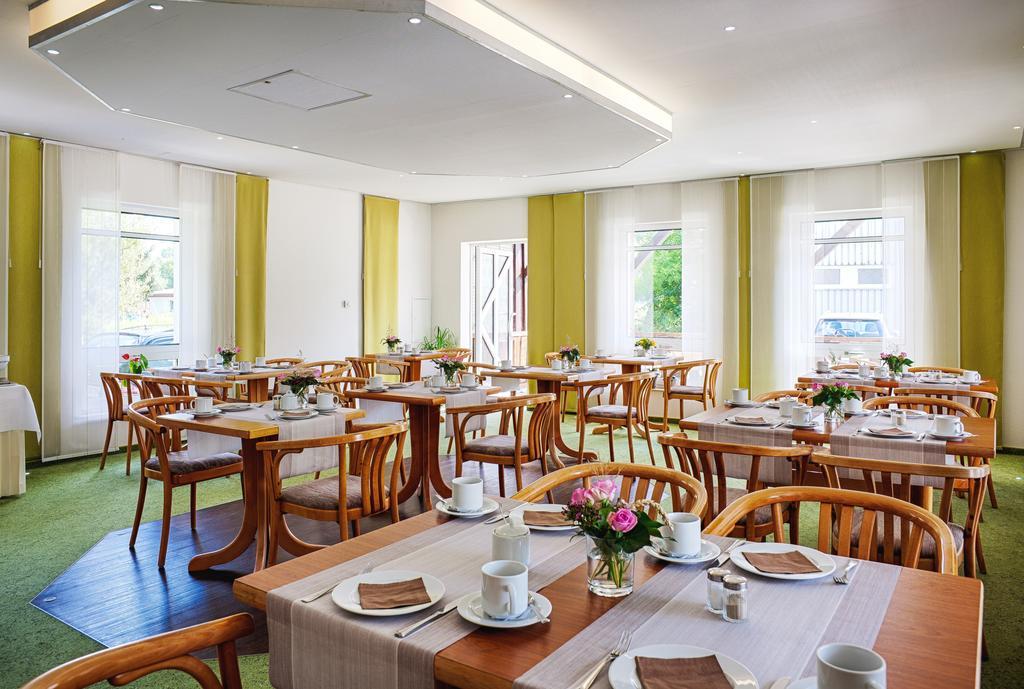 Hotel Carmina Am